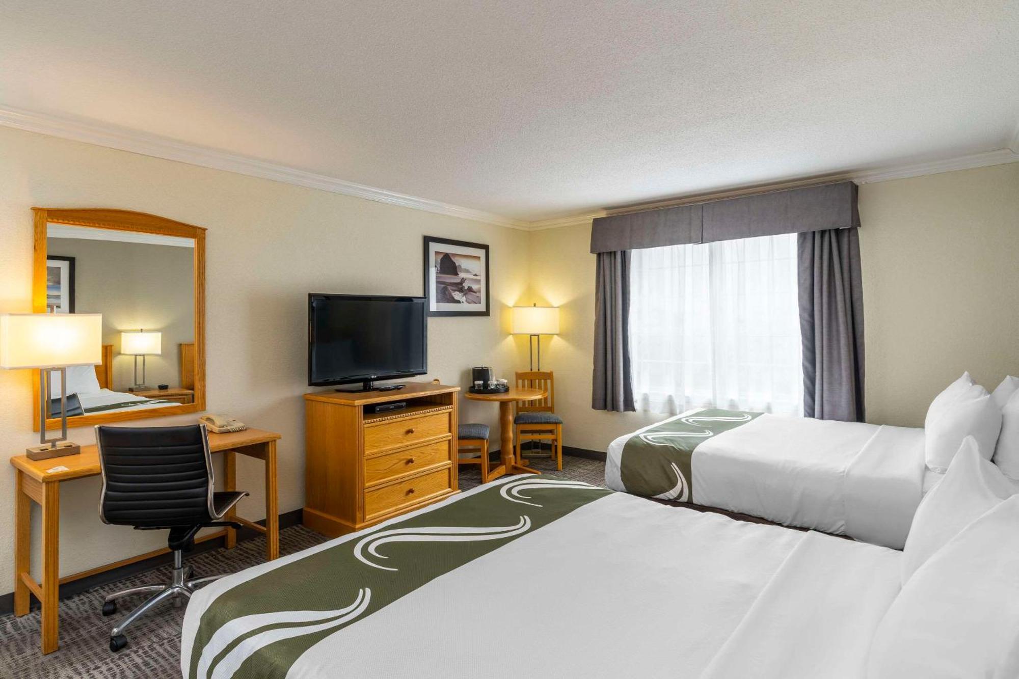 Quality Inn Downtown Inner Harbour Victoria Bagian luar foto